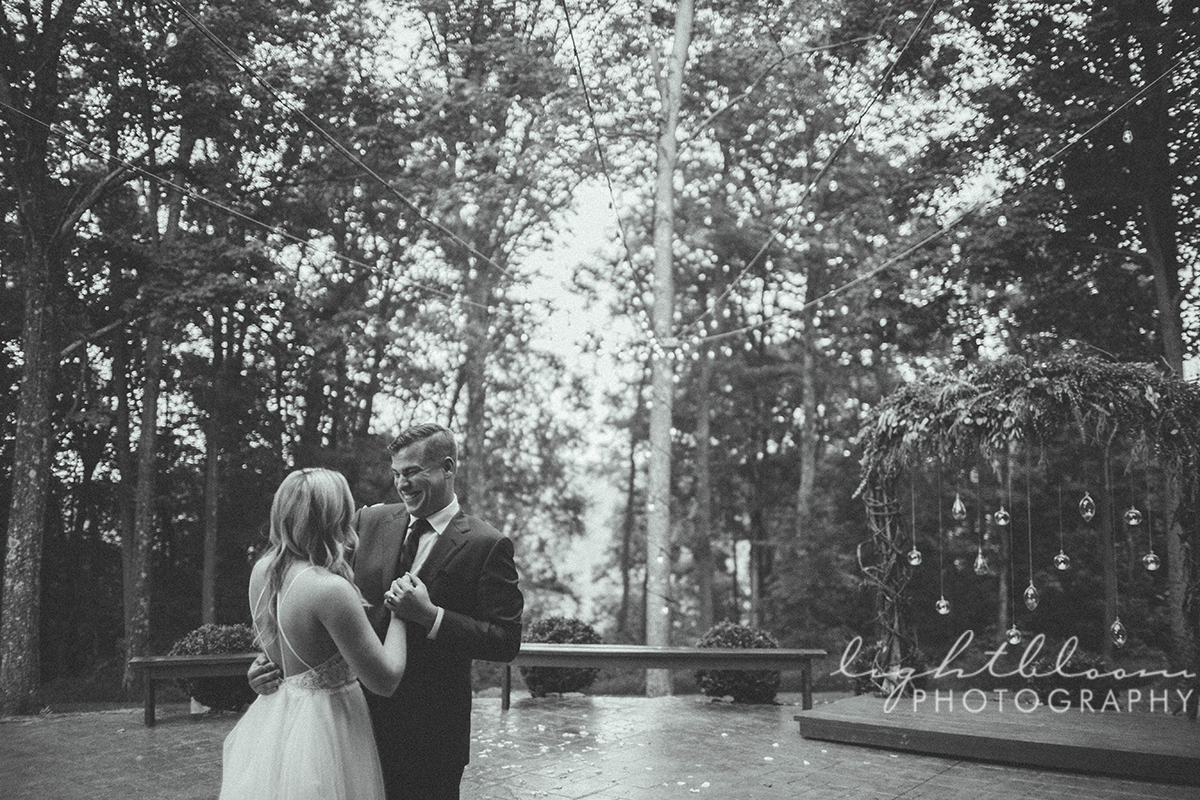 Grand Barn at Mohicans Wedding Photography