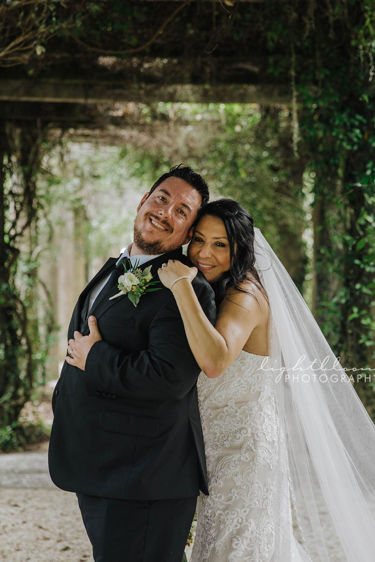 Bluewater Grill Airlie Gardens Wedding Photographer