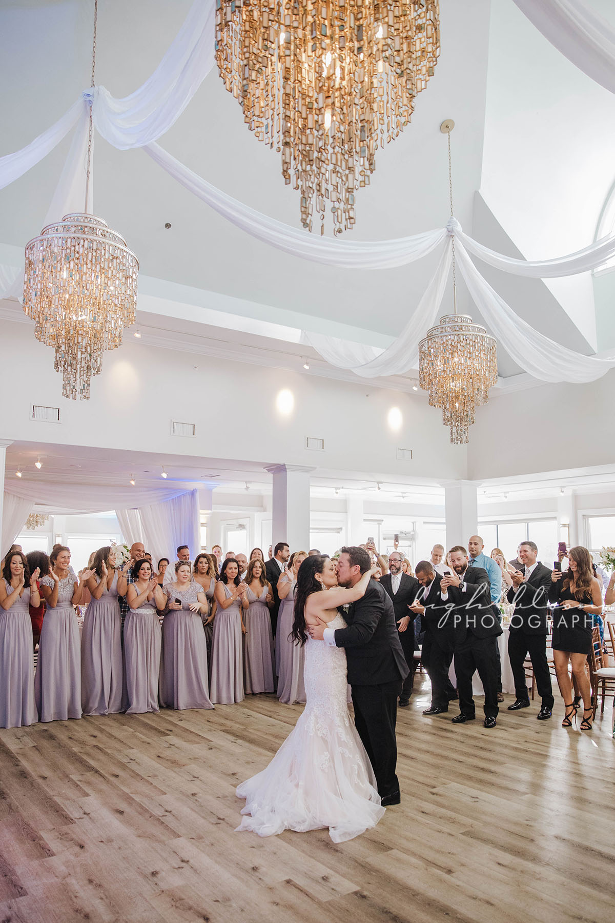 Bluewater Grill Airlie Gardens Wedding Photographer