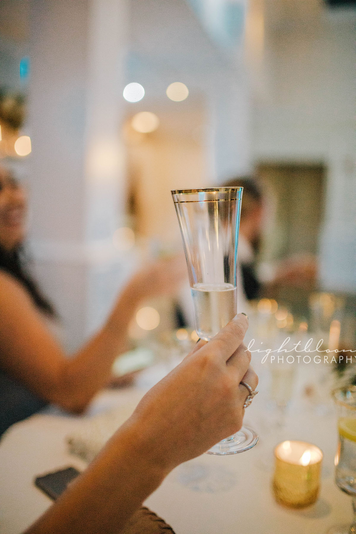 Bluewater Grill Airlie Gardens Wedding Photographer