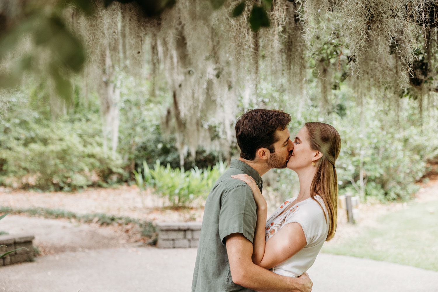 Airlie Gardens Wedding Photographers