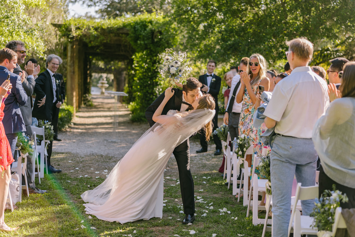 Airlie Gardens Wedding Photographers035