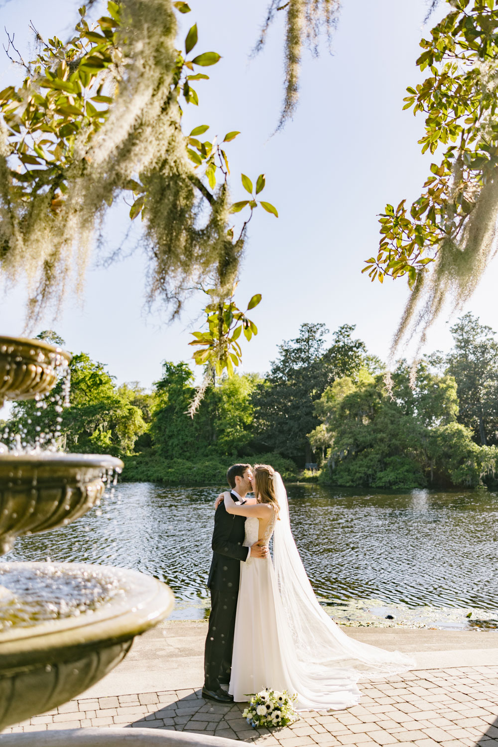 Airlie Gardens Wedding Photographers045